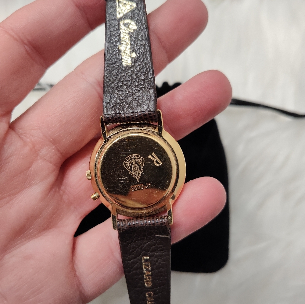 Vintage 90's Gucci 3800 Jr Wristwatch, 18k Gold Plated, Lizard Calf Band 5/8R, - Picture 9 of 16